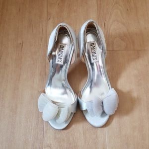 Badgley Mischka Peep Toe Heels